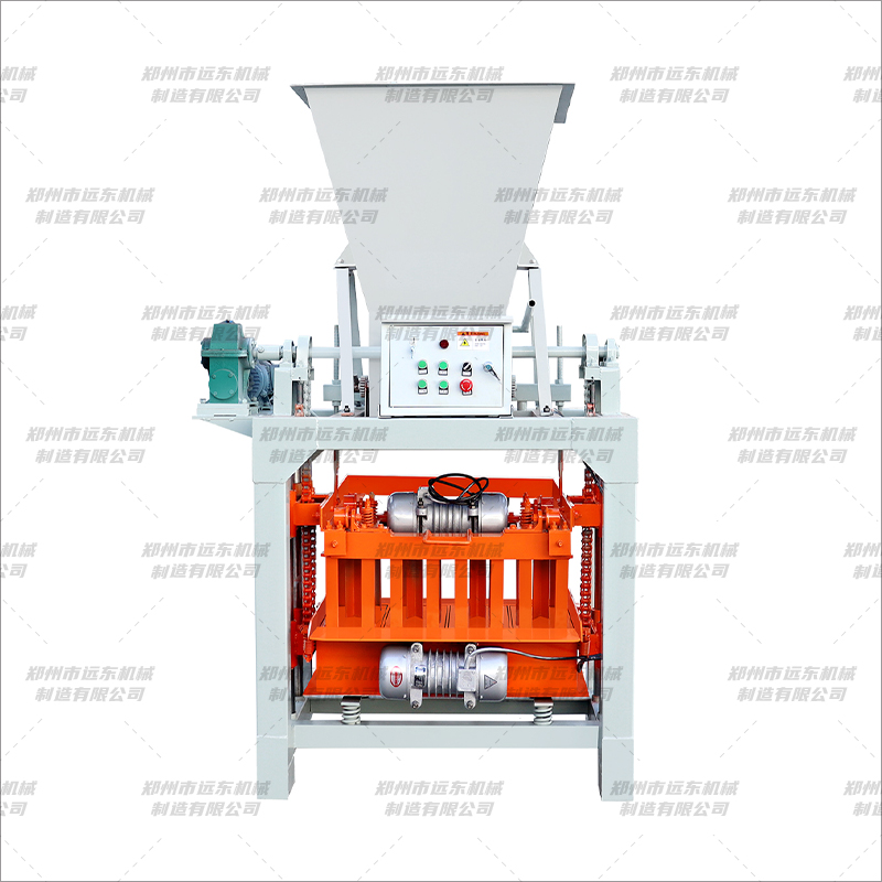 4-35B型 带料斗制砖机(图1)